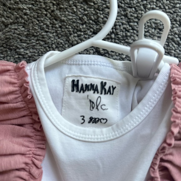 White and Pink Ruffle Baby girl set - Hanna Kay sz. 3m $19 - Picture 3 of 3